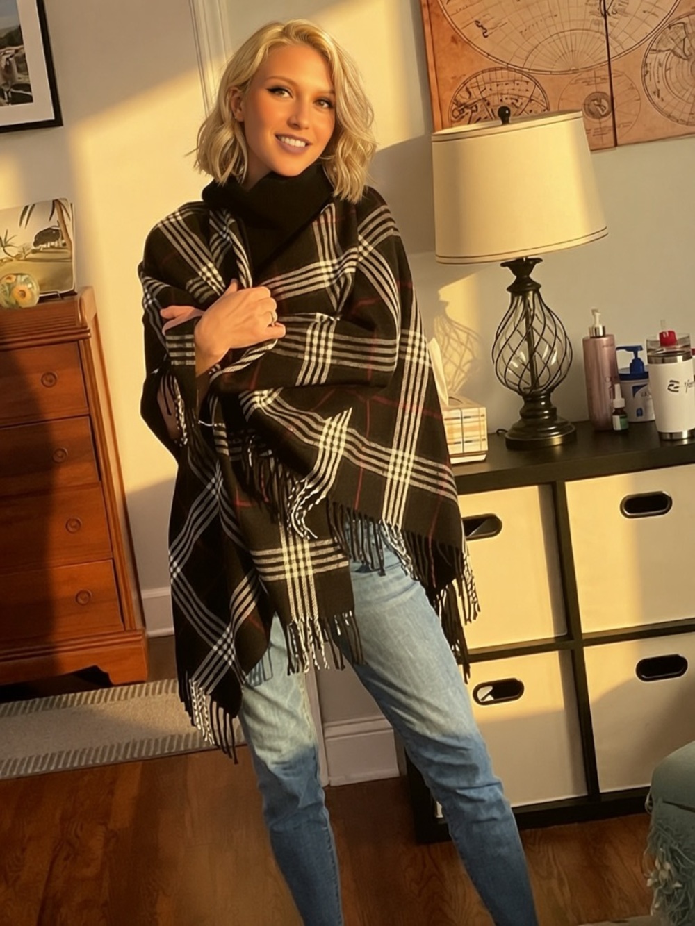 V. FRAAS Tartan Cape with Faux Fur Trim